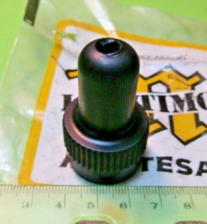 Montesa Enduro 250 360 H6 H7 Throttle Rubber Cover p/n 5430.172 NOS 67M 1978-87 - Image 3 of 3