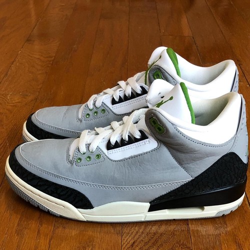DS 2018 Air Jordan 3 Retro “Light Smoke 