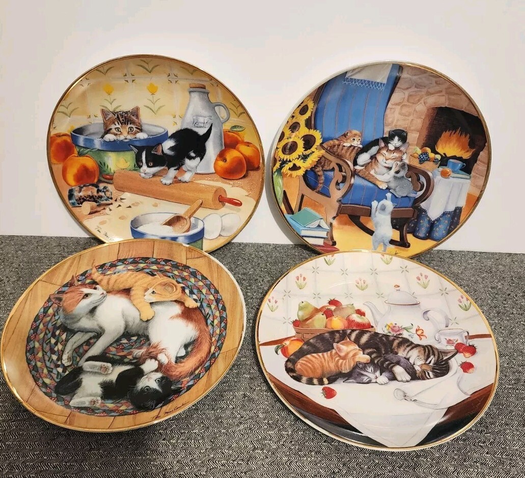 4) Franklin Mint Porcelain Cats Kittens Plates 8.25