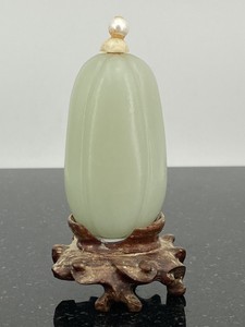 Vintage Chinese Jade Melon Shaped Snuff Bottle Celadon Carved w/Stand
