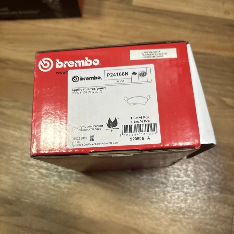 布雷博 P24168N 后高级 NAO 陶瓷刹车片适用于福特 F-150 — 第 2/4 张图片