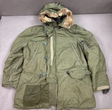 Vtg US Military Jacket Mens Medium Green N 3B Snorkel Parka Vietnam War Repaired