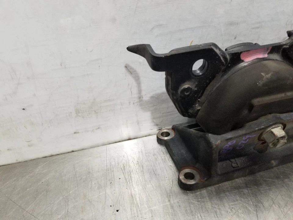 15 2015 LEXUS GX460 ENGINE MOTOR MOUNT SET - Image 3 of 4