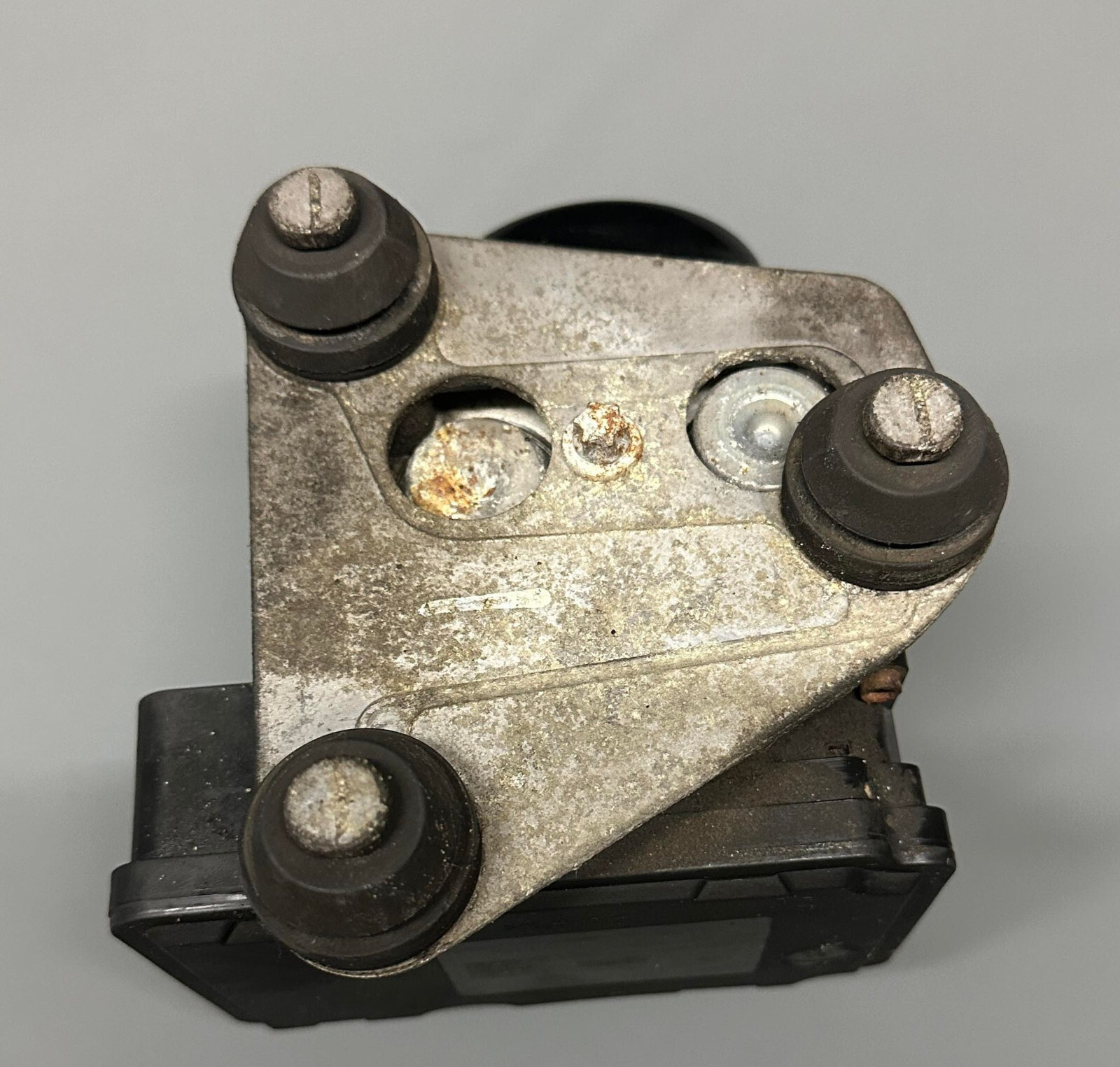 Mercedes Benz S-Class W221 CDI Control Unit ABS A2215455232 