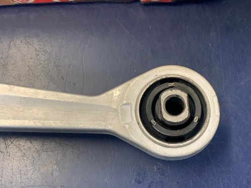 Suspension Control Arm and Ball Joint Assembly 4D0407151P - Picture 7 of 8