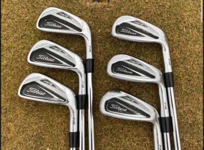 Titleist AP2 716 irons 5-pw, used (good condition) std length reg flex