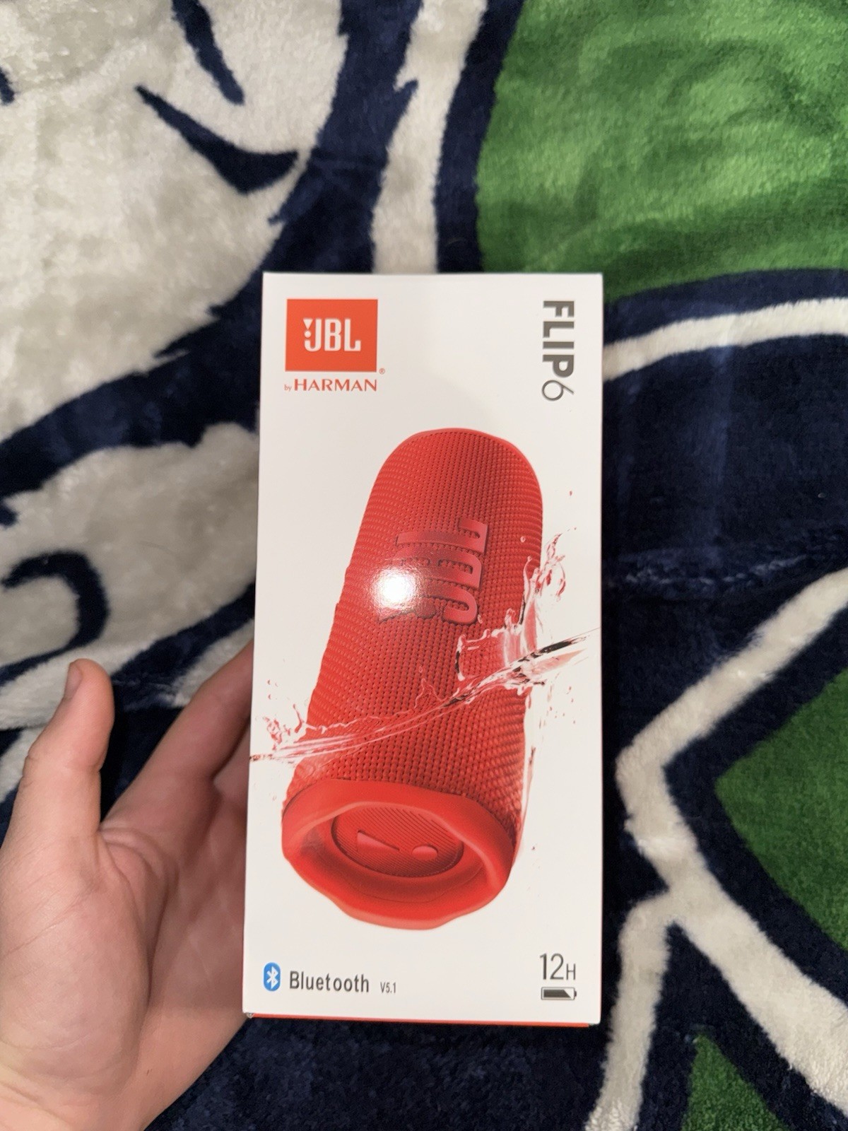 JBL Flip 6 Waterproof Portable Bluetooth Speaker Rechargeable in Red