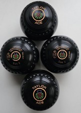 Thomas Taylor Ace Lawn Bowls -Size 5 Heavy-Black-Set of 4 -WB22+ Carrier.