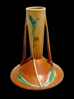 Vintage Art Deco Moderne Roseville Art Pottery Futura 2-Pole Bud Vase Tan 422-6