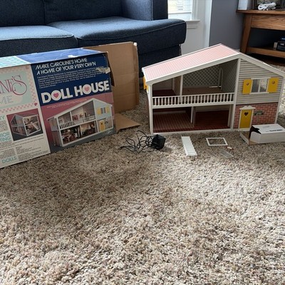Vintage 1970s Lundby Caroline s Home DOLLS HOUSE 
