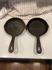 (2) WAGNERS 1891 CAST IRON #3 SKILLETS