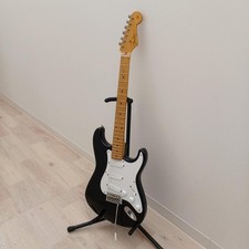 Fender E-Gitarre ST57-770LS Vintage Style JP