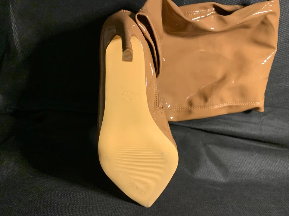 Liliana 棕褐色细跟尖头专利连衣裙大腿高筒靴 7.5 码 — 第 4/4 张图片