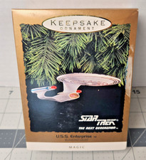 Hallmark Keepsake Magic Star Trek The Next Generation U.S.S.Enterprise 1993