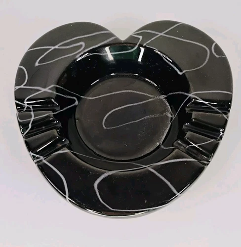 Vintage Hull Pottery Ashtray Heart Shaped Spaghetti String Black + White MCM
