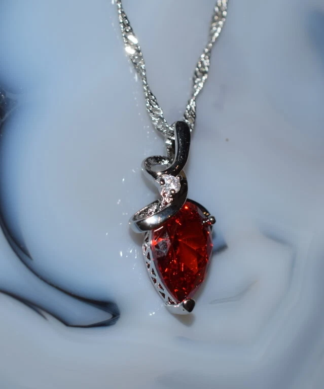 Collar Gota de Agua Cristal Rojo Cadena Giratoria Llena de Oro Blanco 18"+2" Extensión Langosta Foto 4 de 4