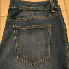 Sonoma woman's size 14 denim skinny jeans med wash zip 5 pockets