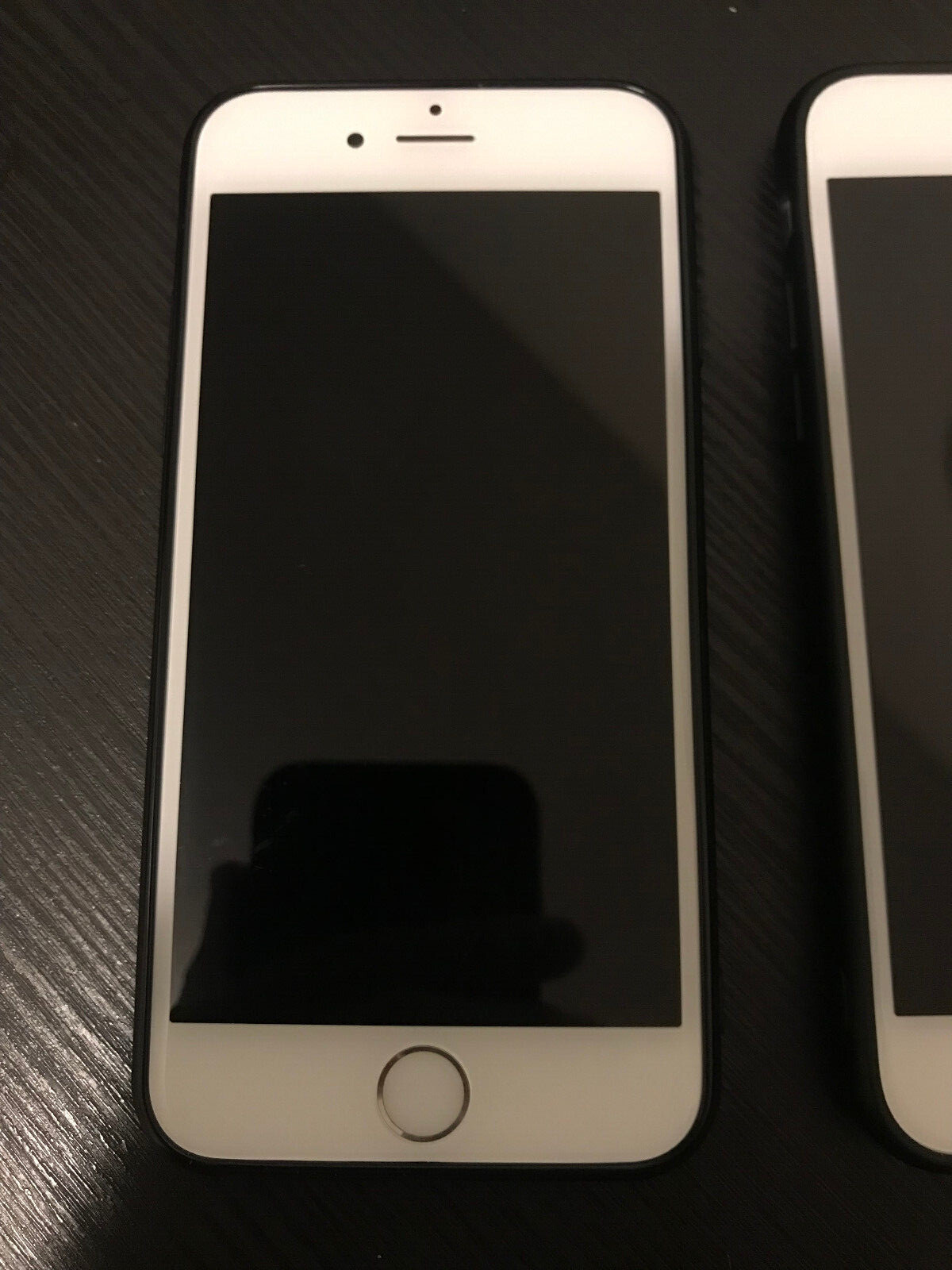 Apple iPhone 6s - 64GB - Silver (Unlocked) A1688 (CDMA + GSM) (CA