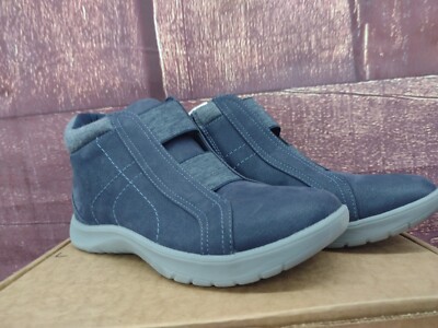 Clarks Adella Bend Dark Navy Size 9M