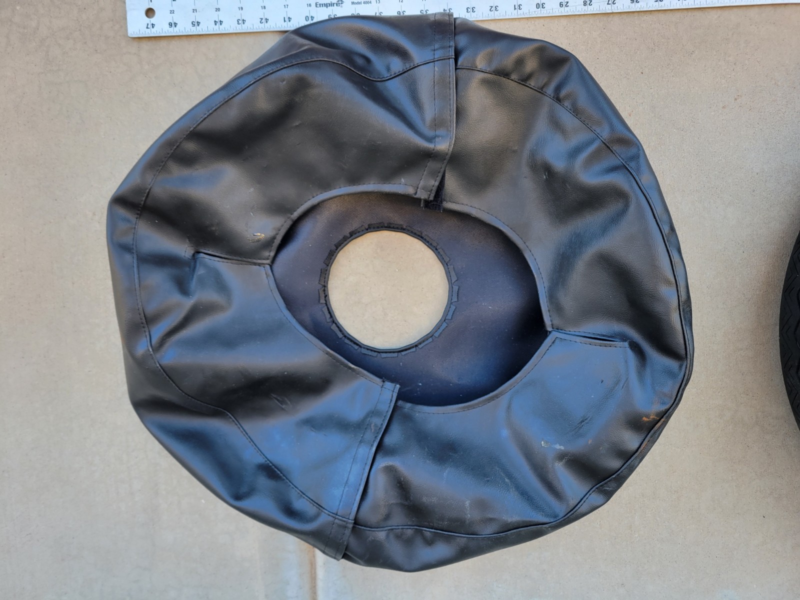 Orginal Michelin 125/70/15 Spare Tire Black Cover Chrysler Maserati TC 89 90 91 