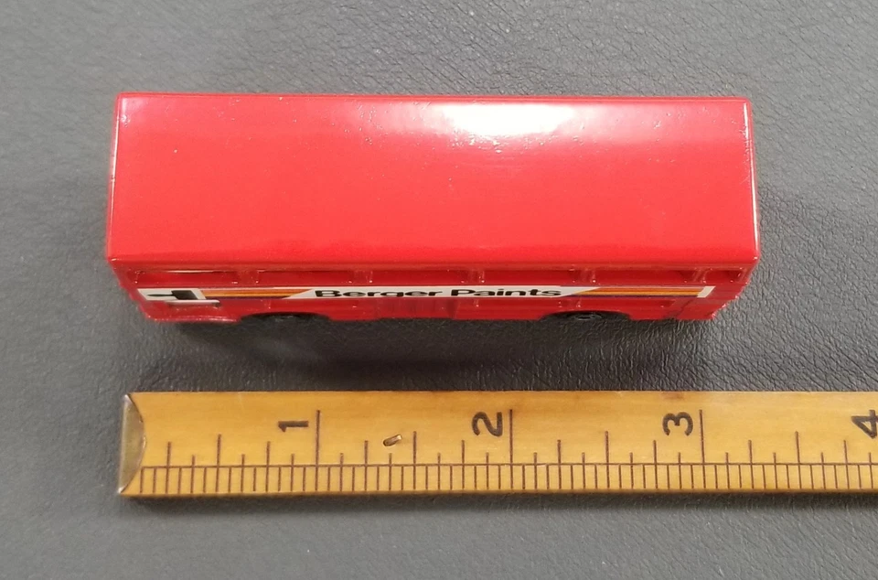 LESNEY MATCHBOX 1-75 SERIE SUPERRÁPIDA Nº 17 PINTURAS LONDONER BERGER CON CAJA BONITAS Foto 4 de 4