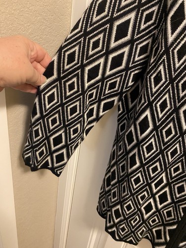 Coldwater Creek M Zip Cardigan Sweater Black White Lightweight Diamond Pattern - Picture 3 of 7