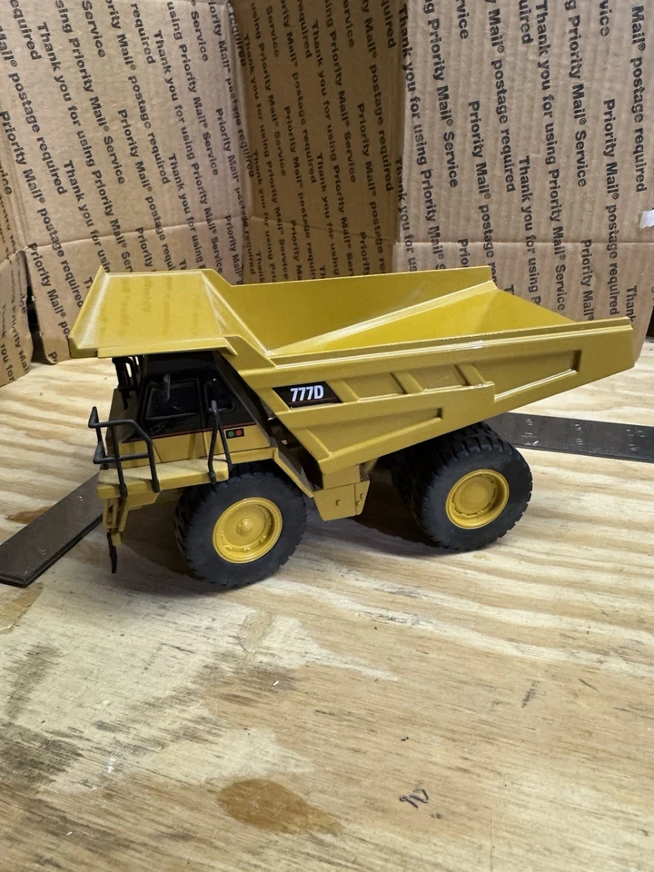 Camión todoterreno Norscott Caterpillar 777d 1:50 diecast modelo coleccionable adulto Foto 3 de 4