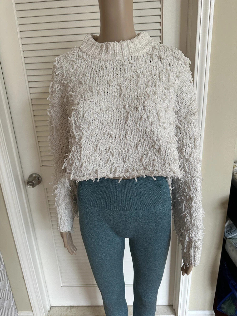 UO Urban Outfitters White Crop Mock Neck Shaggy Soft Sweater sz M