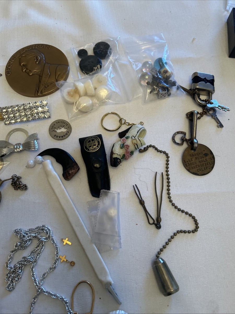 Vintage Jewelry And Other Miscellaneous Items (H) View 6