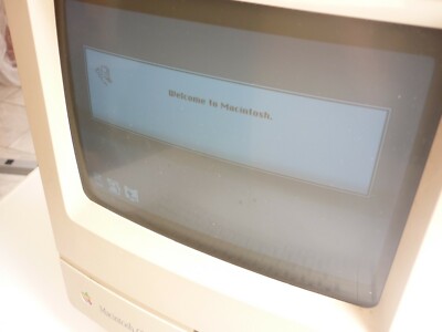 Apple Macintosh Classic 4MB Recap済 動作品 s-l1200.jpg