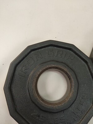 x2 Iron Grip Metal Olympic 2.5lb Plates Vintage made USA 1.1kg