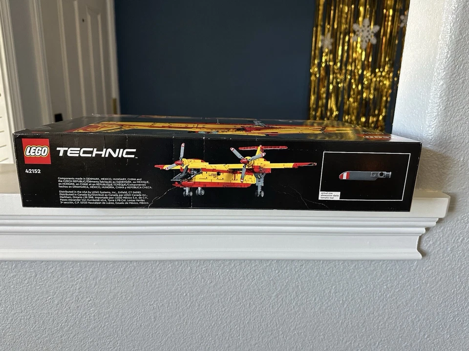 LEGO 42152 Technic Firefighter Aircraft Model Airplane Retired NEW Free Ship - Image 3 of 4