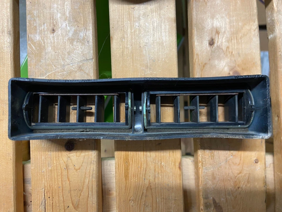 1975 79 Chevrolet Nova A/C Deflector Skylark Ventura Omega Phoenix 75-79 AC Vent - Image 2 of 4