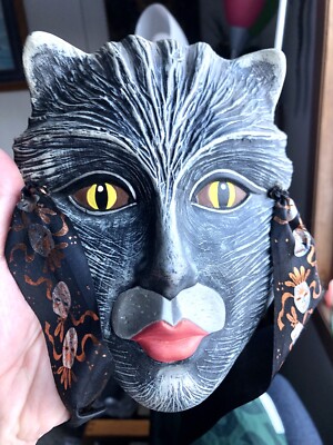 Vintage 90 s Judie Felix Ceramic Cat Mask Decorative Festive Marci Gras Theatre
