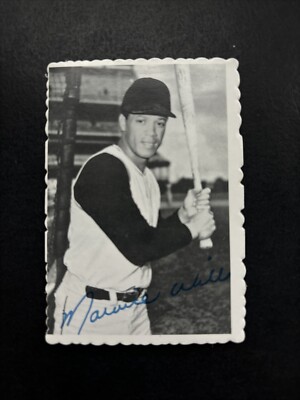 1969  TOPPS   DECKLE EDGE  MAURY WILLS   C 2464