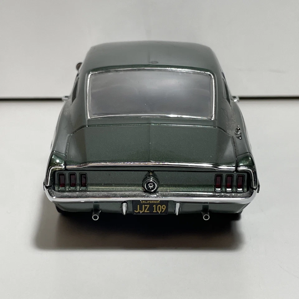 G052 Danbury Mint 1968 Ford Mustang GT Bullitt 1:24 Green No Box / Paper - Image 3 of 4