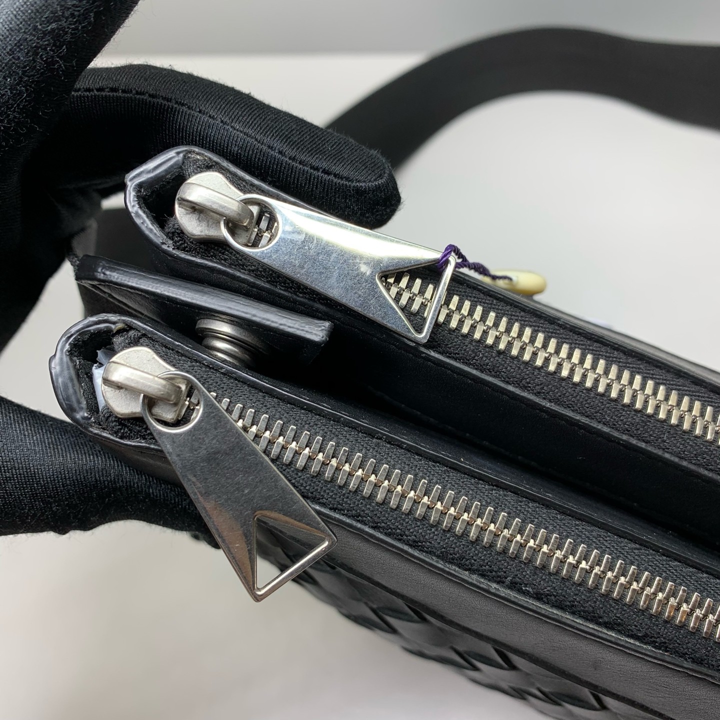 Bottega Veneta Intrecciato 651938V2E428803 Messenger Bag thumbnail 22