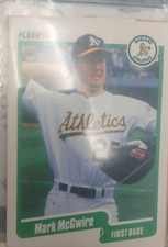 1990 Fleer - Mark McGwire #15 No Spot on Pants Pocket