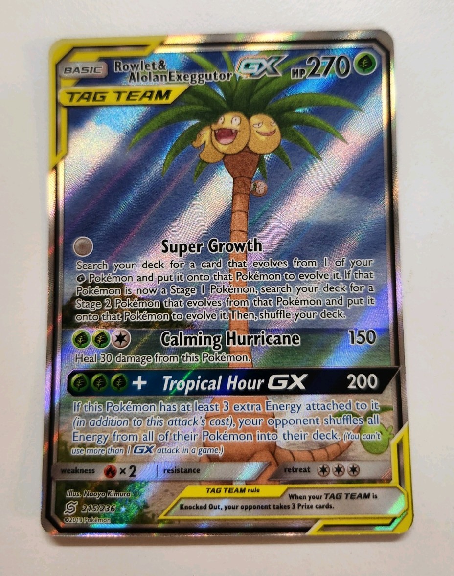 Rowlet & Alolan Exeggutor GX 215/236 Holo Full Art TAG TEAM 270HP