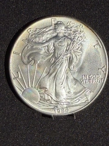 FIRST YEAR 1986  SILVER EAGLE YEAR 1.  1 Troy Oz .999 Fine Silver important date