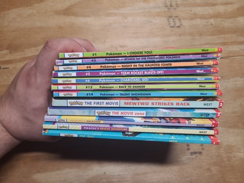 12 Pokemon Scholastic Book Bundle Fast Shipping - Picture 3 of 12