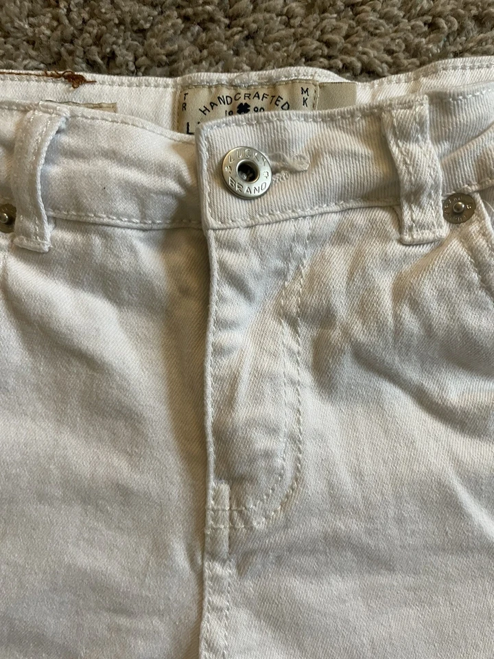 Lucky Brand White Riley Short Size 16 Frayed Cuffed Hem - Image 3 of 4