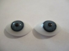 20 mm Antique Blue Oval Blown Glass Eyes Hollow Eyes 10 mm Iris   M20BL