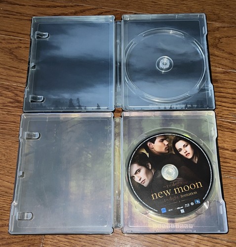 The Twilight New Moon & Twilight Bluray Future Shop Canada Steelbook Limited Set - Picture 3 of 4
