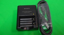 Authentic Genuine Sony Ni-MH AA AAA BC-CS2A Battery Charger Double Triple A