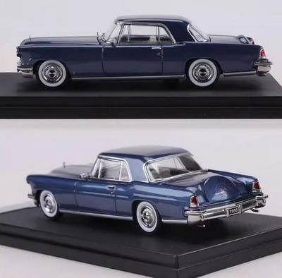 GFCC 1/64 Lincoln Continental Mark II 1956 Blue Diecast Car Model