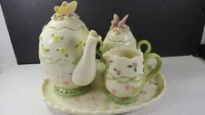 VINTAGE BUTTERFLY 4 Pc Ceramic "Tea For One" Tea Pot With SUGAR TRAY AND CREAMER