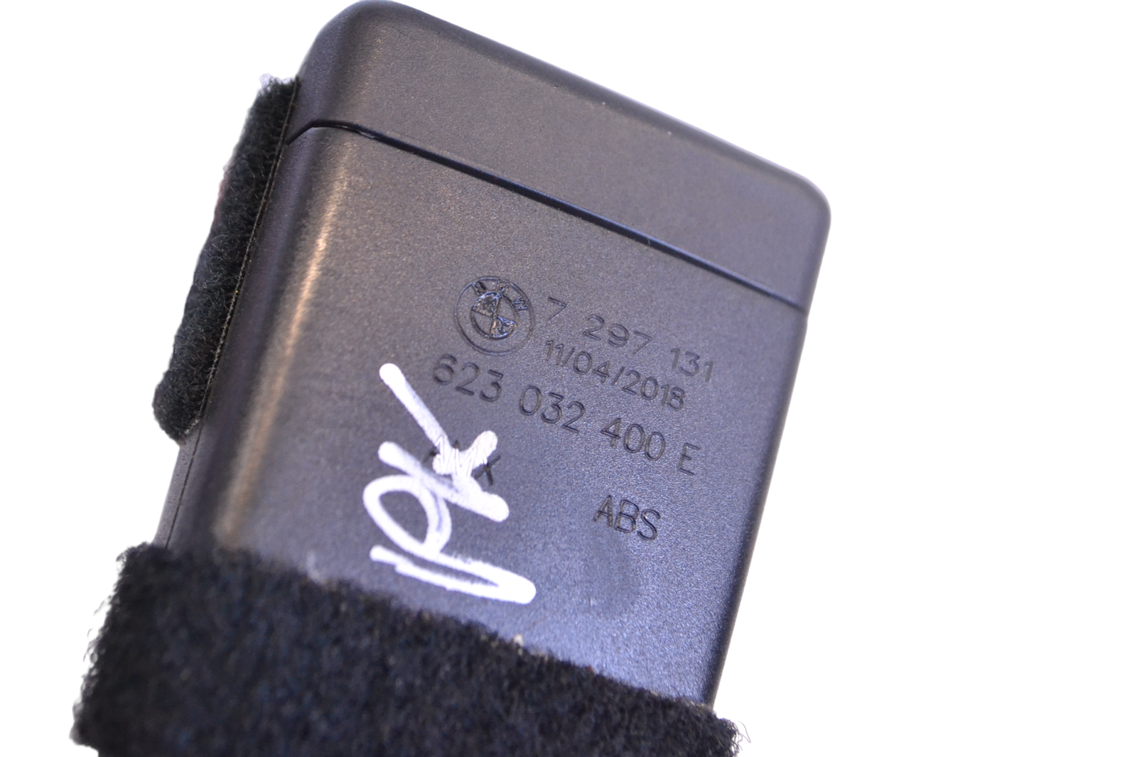 BMW X5 Seat Belt Buckle Front Left 623032400E F15 30d 2018 RHD 18081484