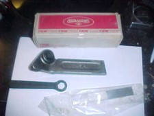 NIB Williams TH 31L Lathe Parting Tool Holder With Blade & Wrench Cut Off USA