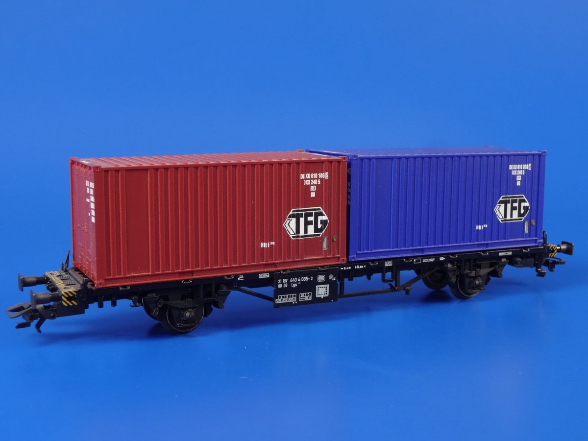 MARKLIN H0 - 4768 - DB type Lgjs 573 Flat 20' Container Car TFG